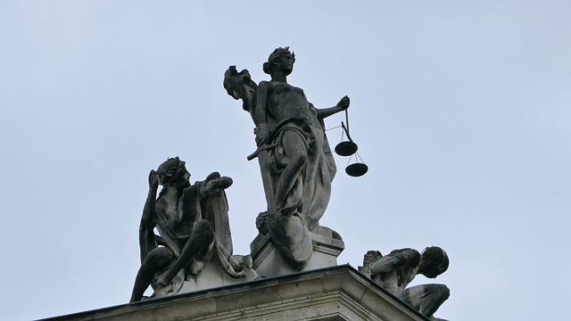 Jak využít Obchodní rejstřík Justice pro obchodní příležitosti a analýzy